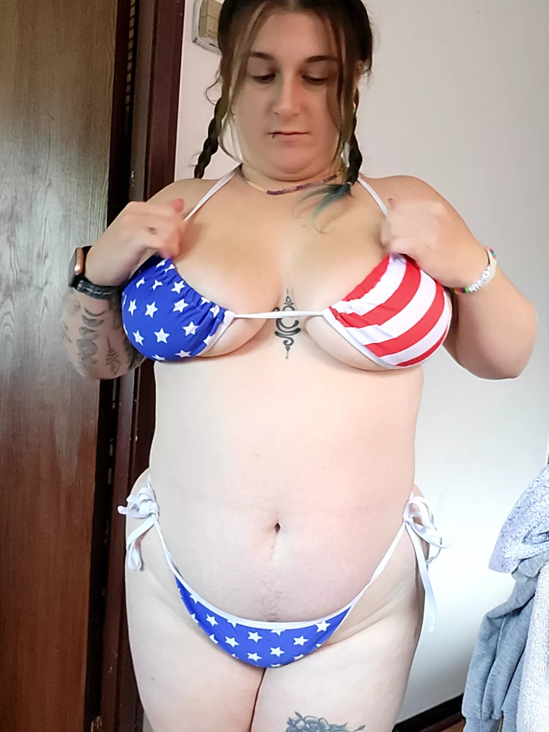 British wearing the American 