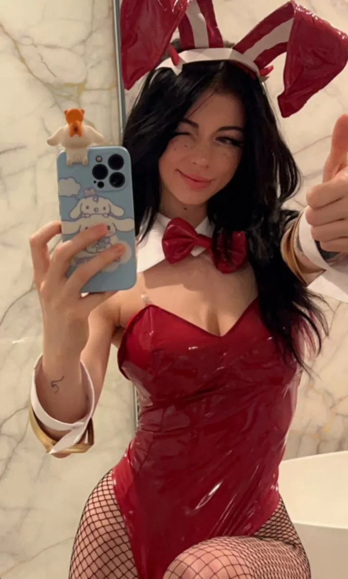 Bunny girl that is curious how big your carrot is 