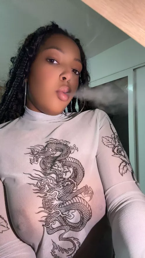 Can i be your smoking little slut ? 