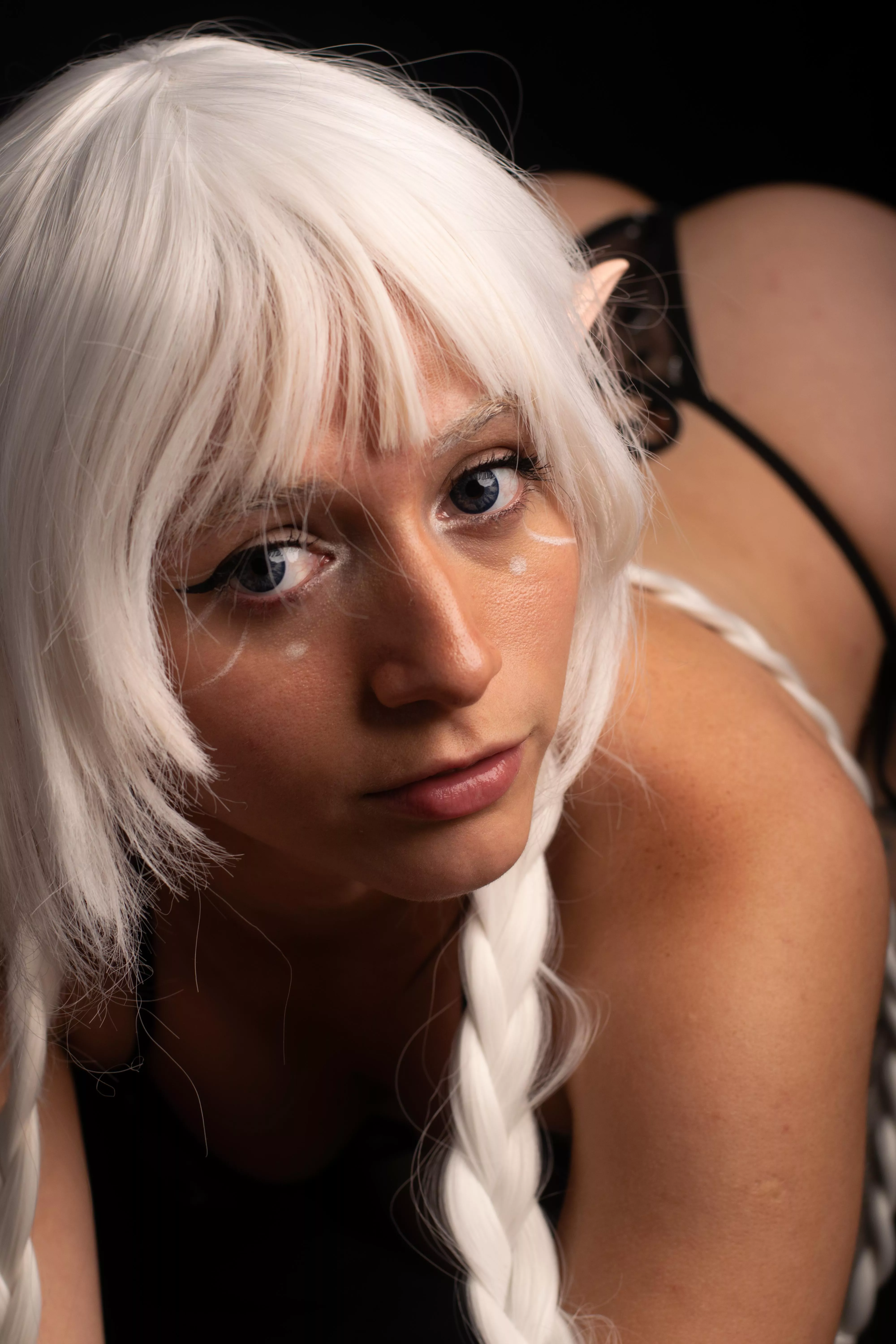 Do you believe in love at first sight, or should I cast a spell to make you fall for me? ✨
