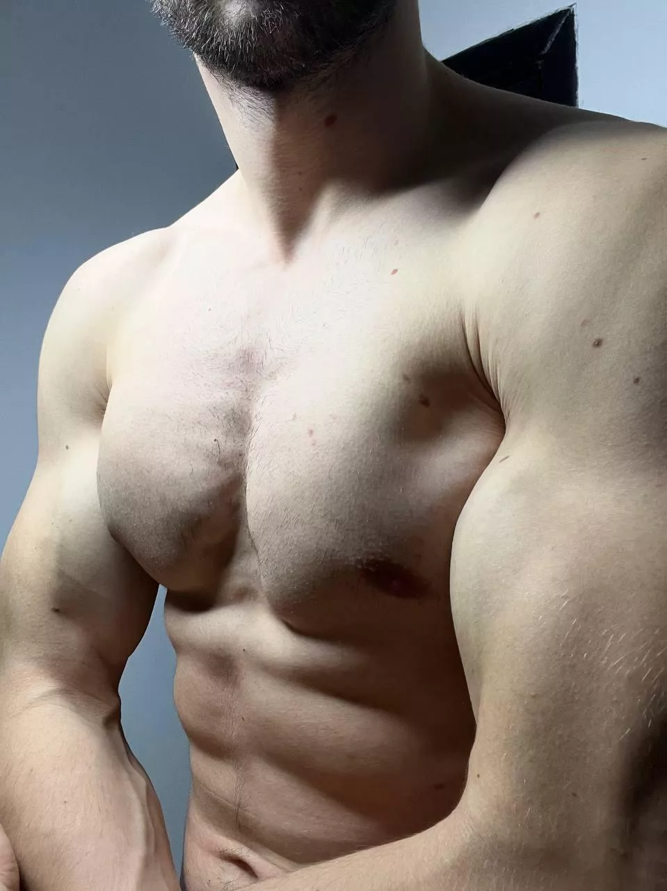 Enjoy my muscle body