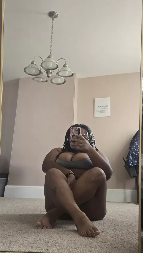 Happy tribute Tuesday simps and cucks 🤑