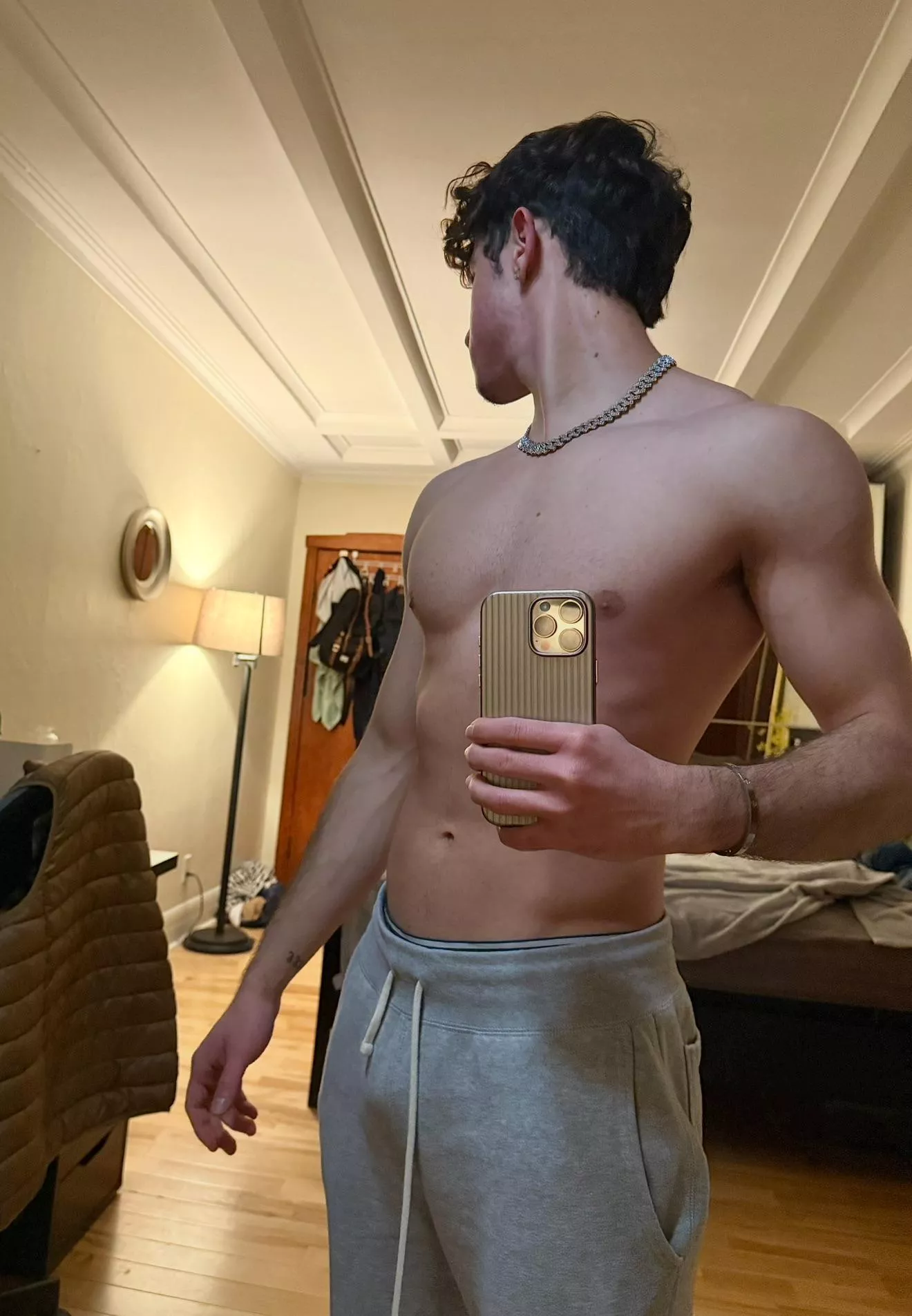 How should I convince you to go on your knees?