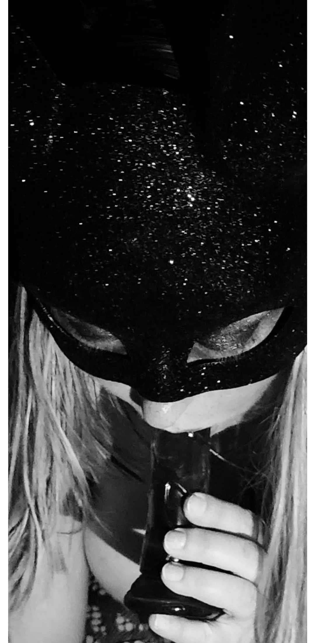 I respond to all DMs/requests 😘 