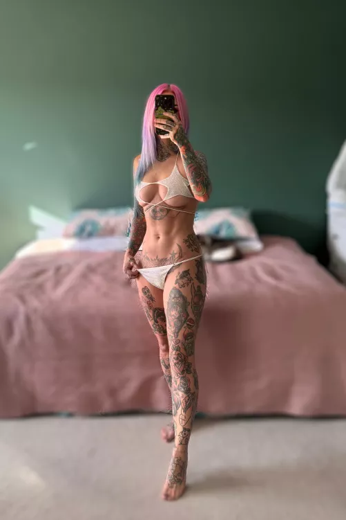 Tell me where you’d kiss first 