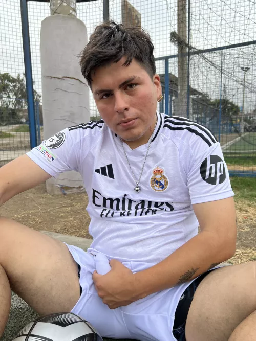 This bulge is swollen would you like to taste it?