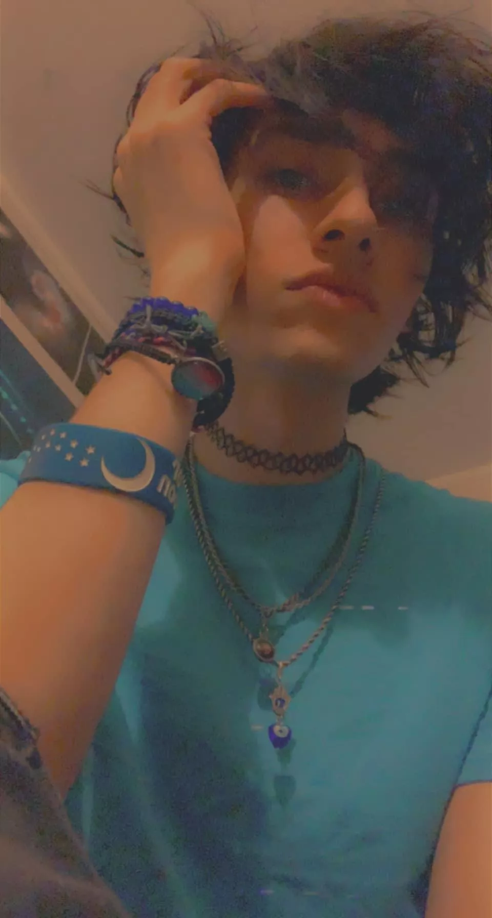 Waiting… cum play with me 💦