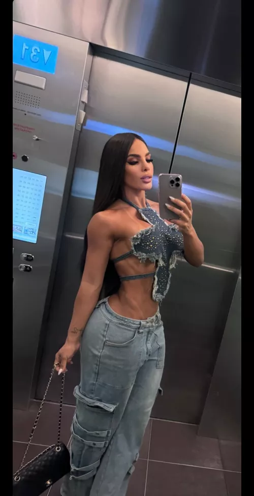 What to do if elevator doors open ans Yarishna is in the premises 