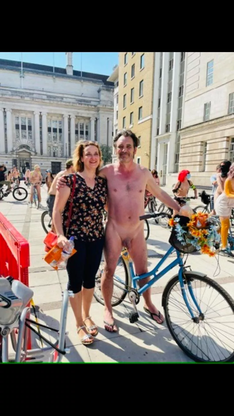 #cfnm #Wnbr #worldnakedbikeride 