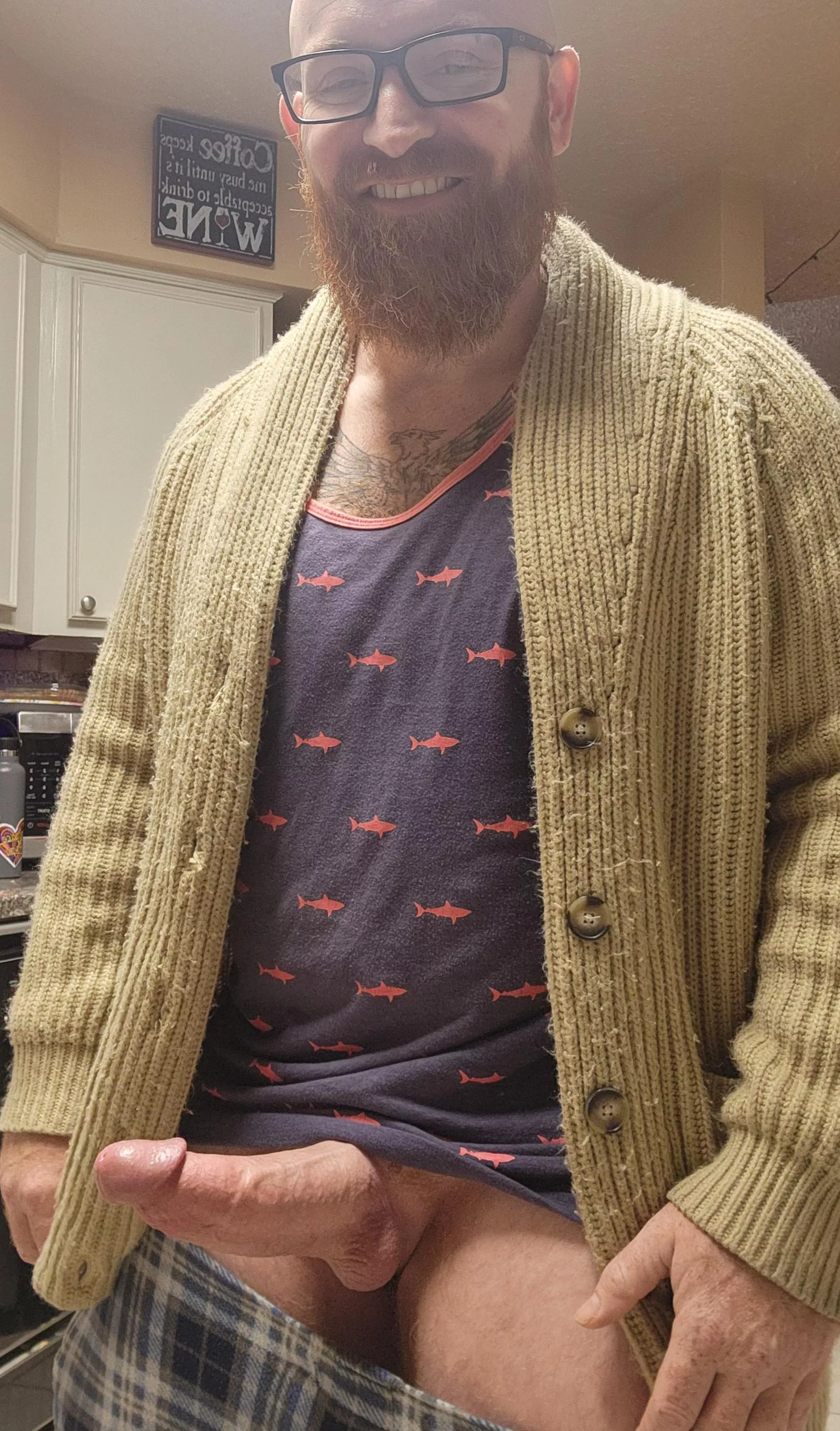 Cuddly bearded daddy 