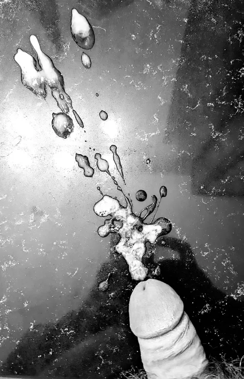 How's this for a thick load on your Tuesday morning?