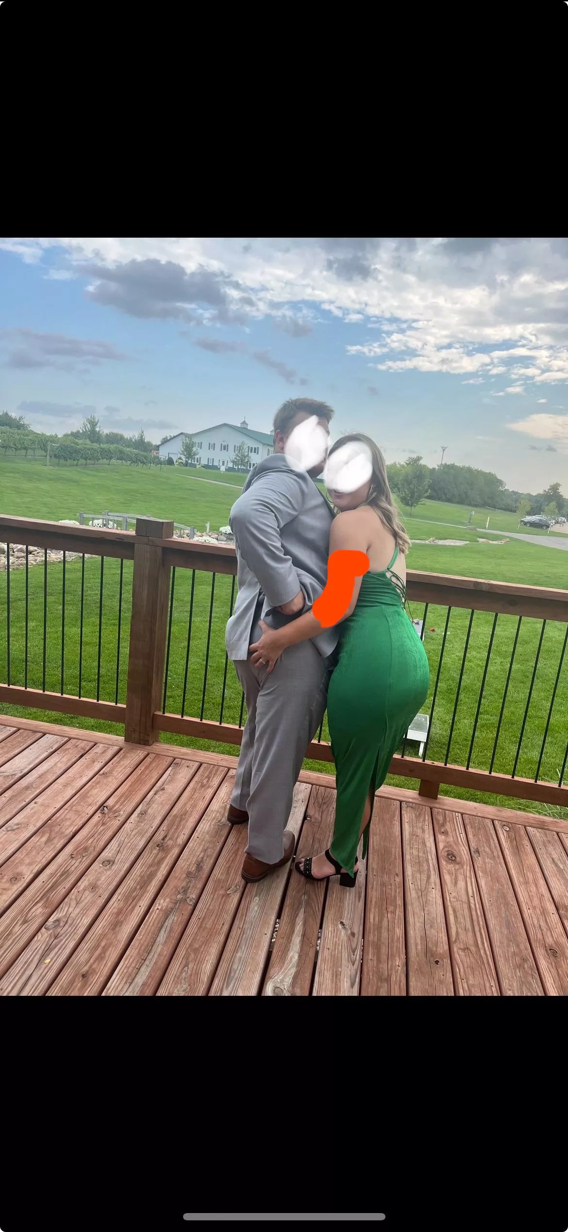 M26 F24 looking for other couples to have fun with or Single Ladies! 😘❤️