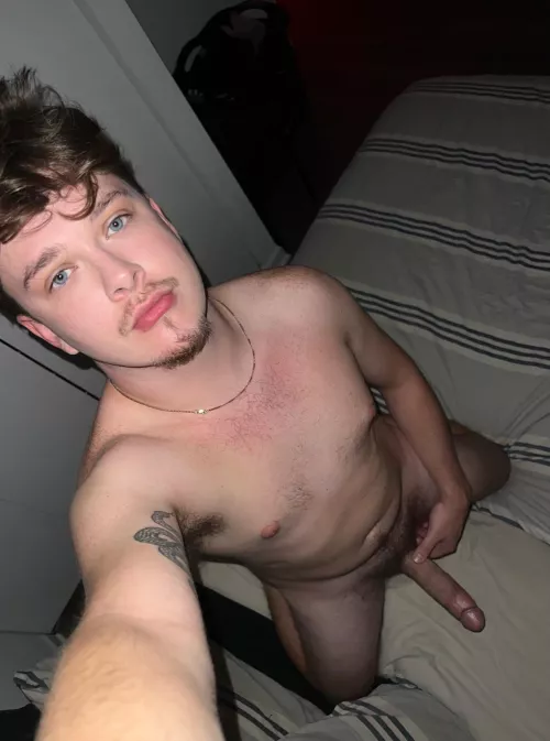 who wants to be my little cumslut?