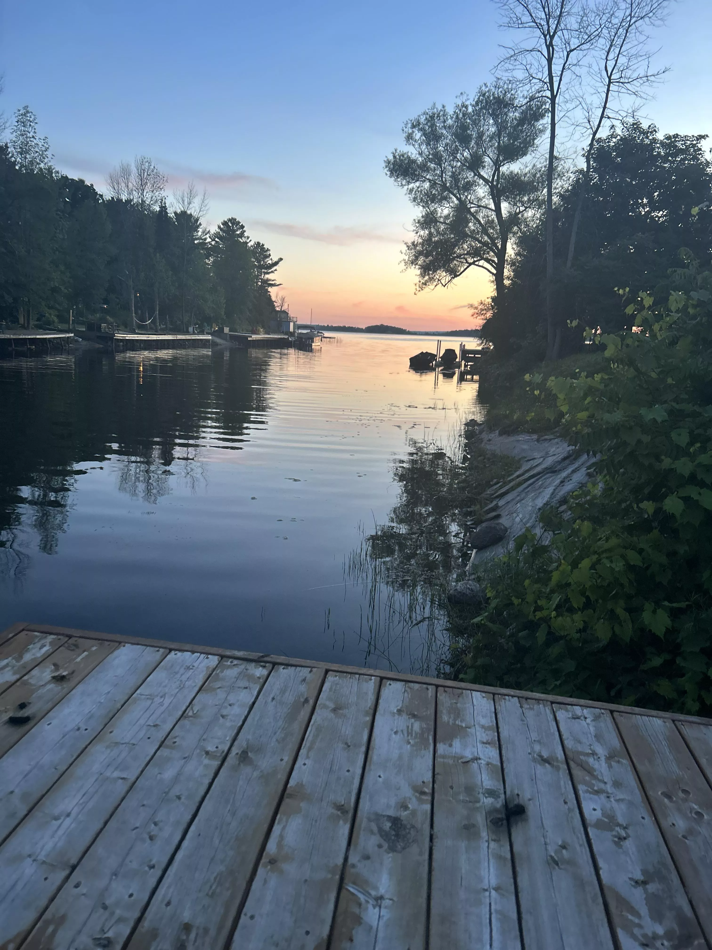 31 m and 25 f looking for a fit mature woman to be are third tonight we can host in Pickering 