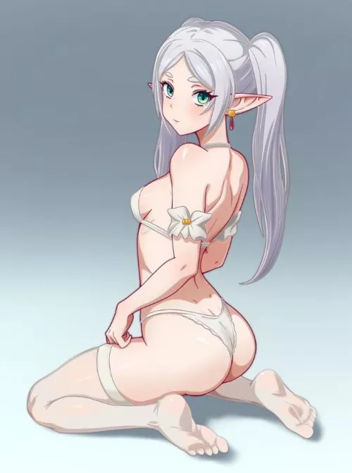 cute frieren in lingerie 
