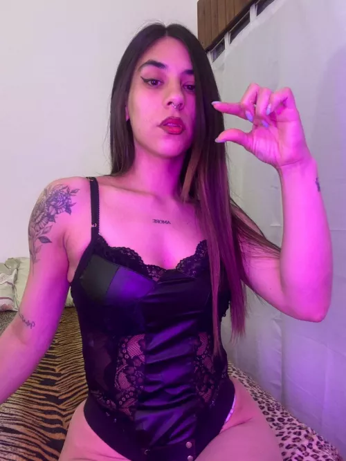 I will count to ten, where should I stop? Where signals would be your size, loser. 1..2..3..4..5..6..7..8..9