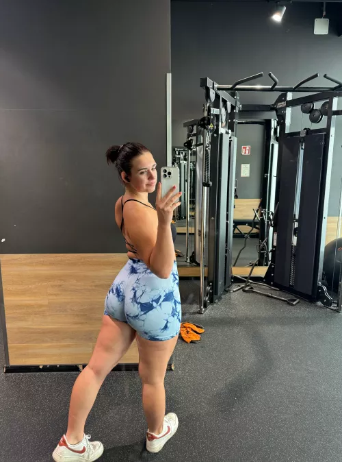 I wonder if anyone from my gym has ever found me on Reddit