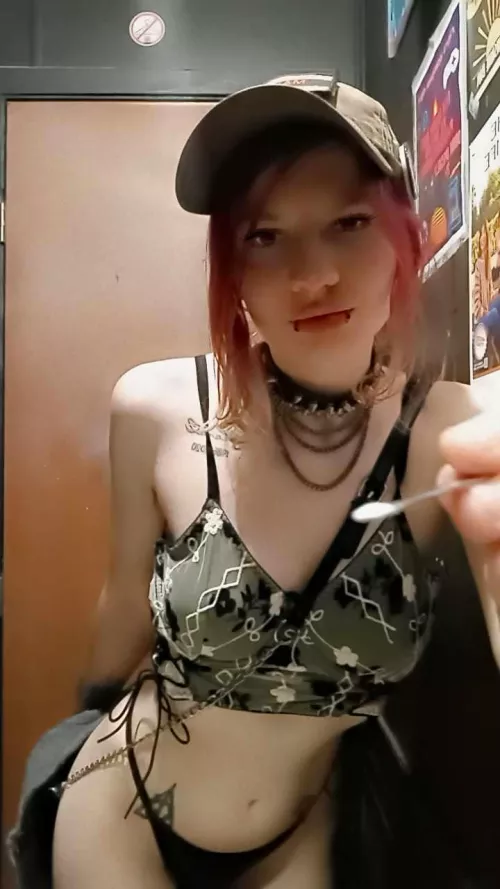 Sneaking you into the bathroom and feeding you a bump 