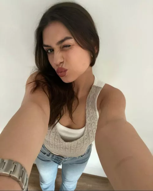 Starting things off with this face.