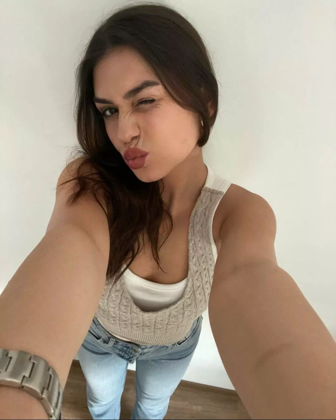 Starting things off with this face.