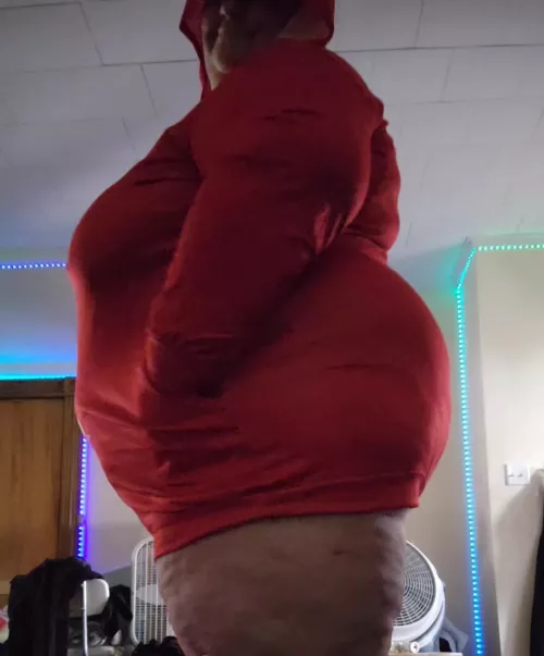 This dress is so comfy 