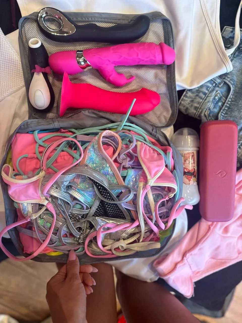 This should be enough for a weekend away 🤣😈🔥