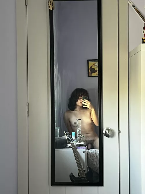 u should come over and shove ur face in my bush