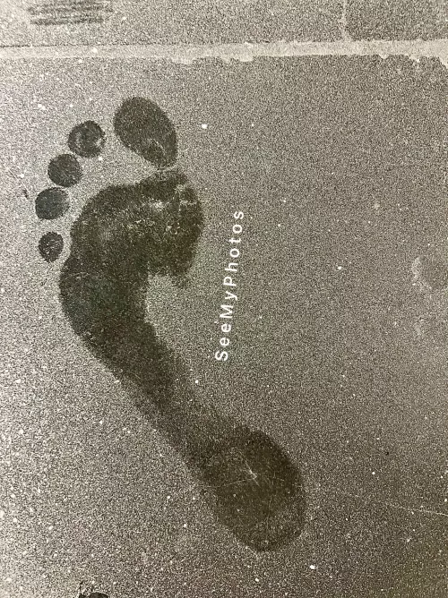 Want to see what my feet look like?