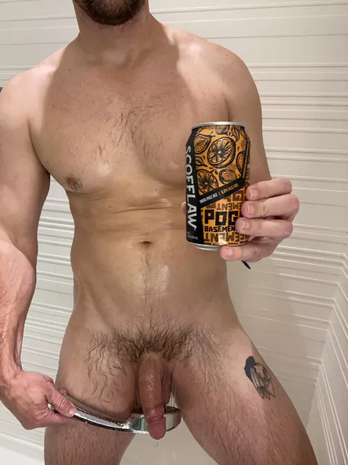 Wish I had a PAWG in here with me. Guess this POG Basement IPA will do (m)
