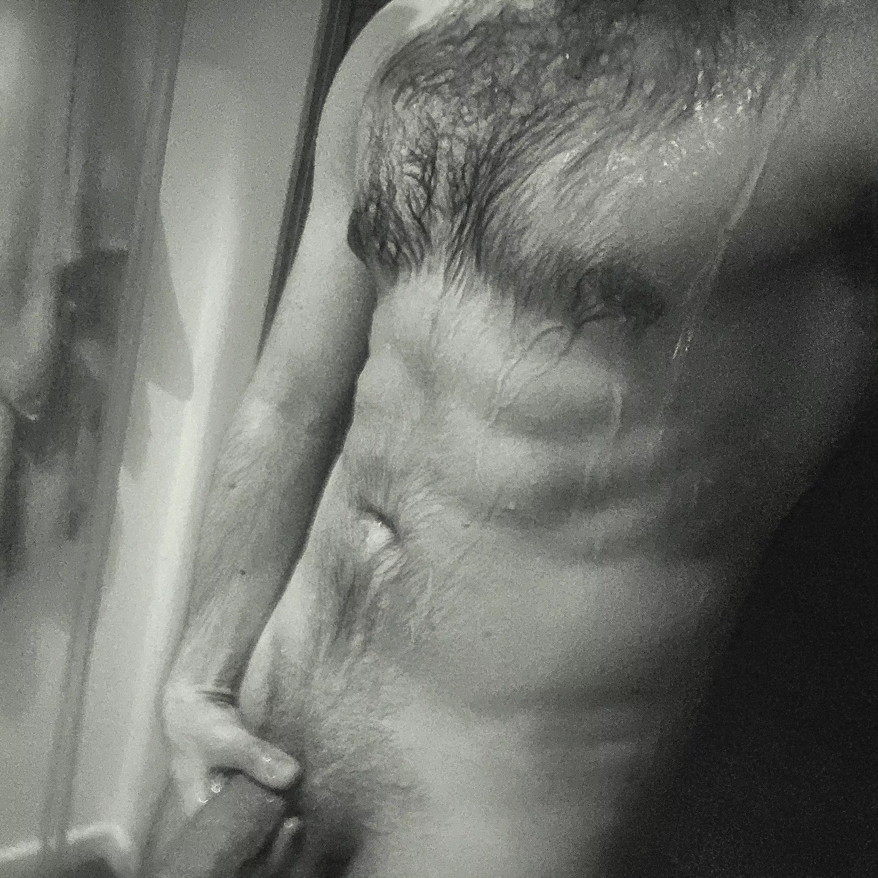 Would you call this a mid physique?