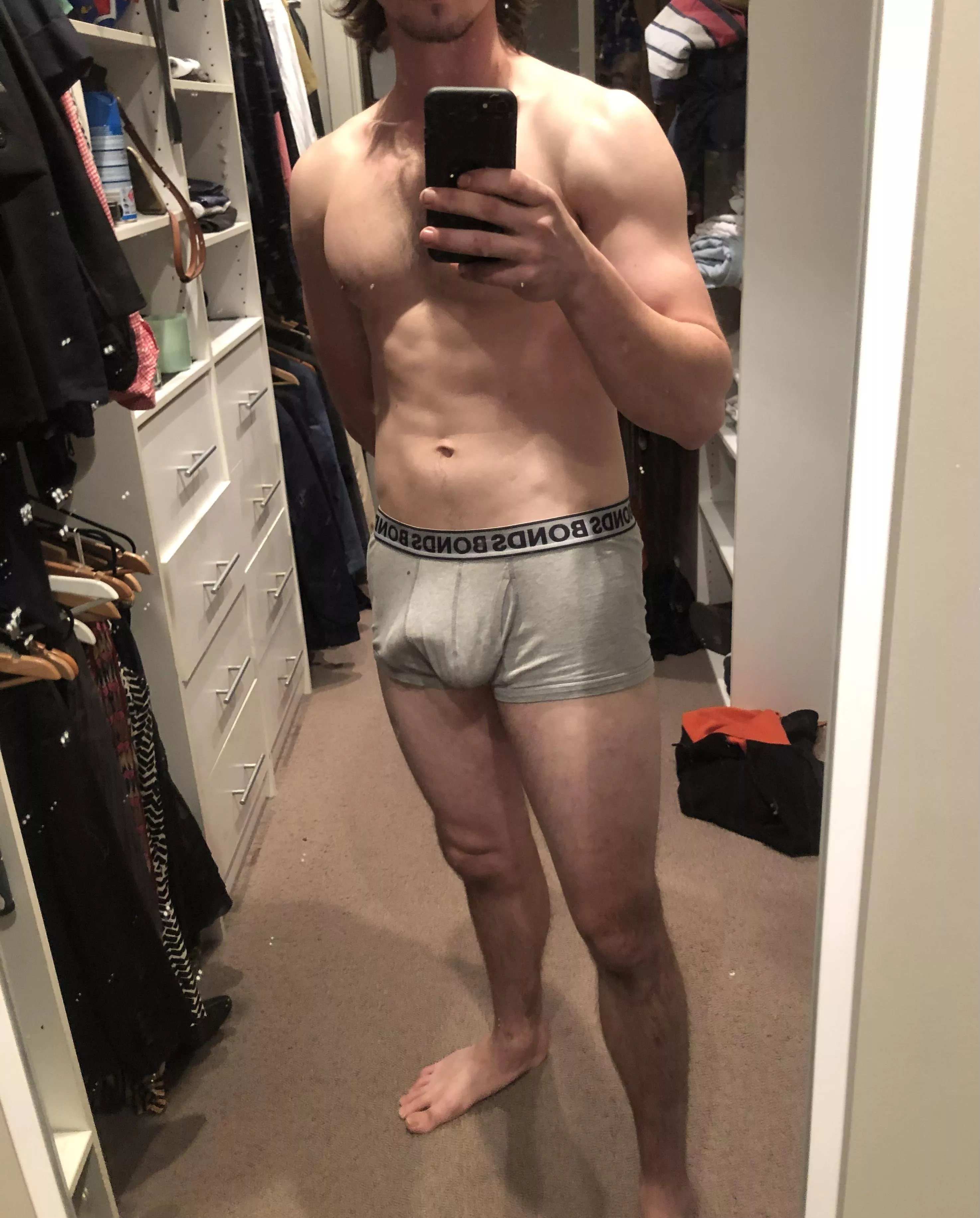 25M4F Down for work. Keen to get a drink somewhere 