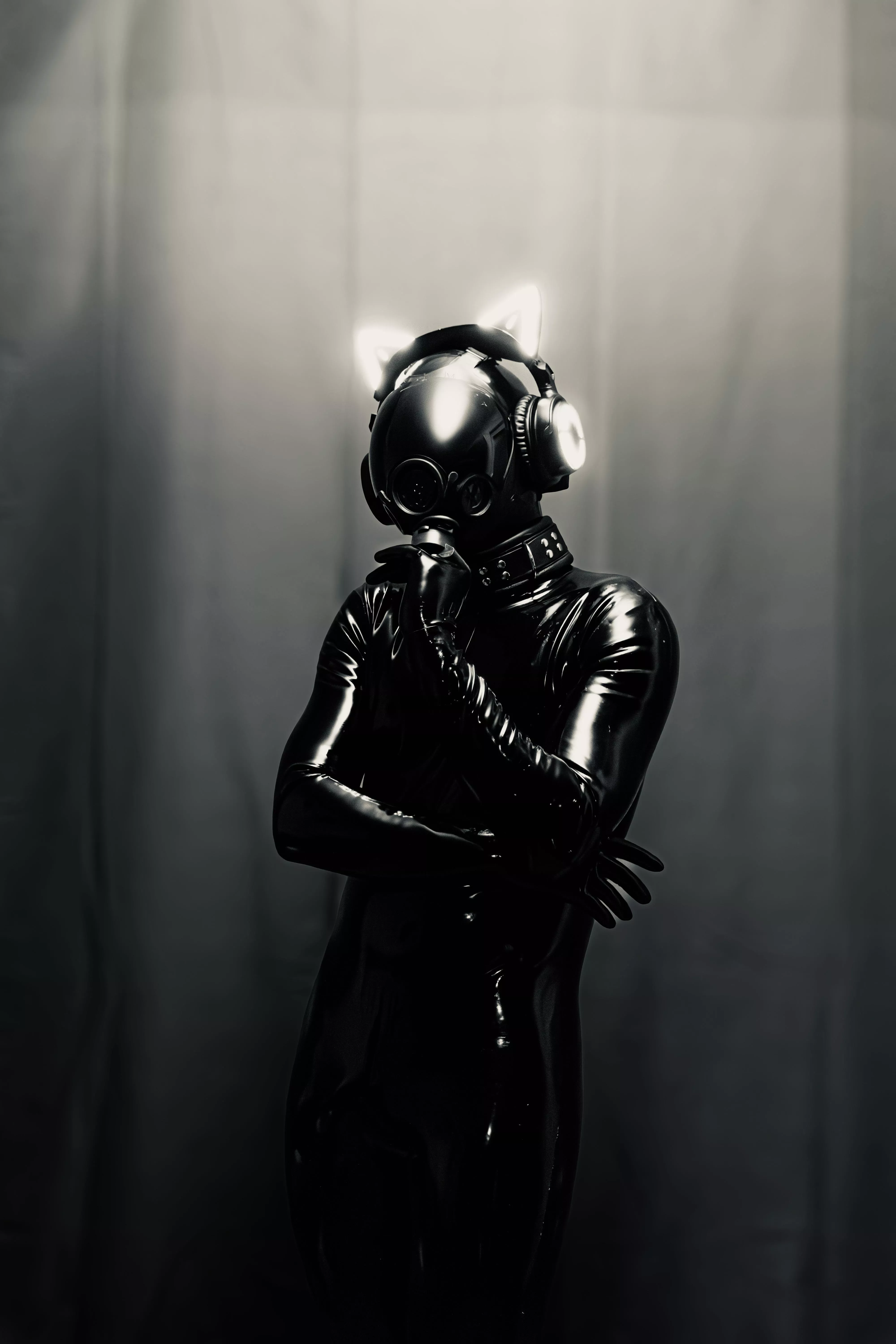 Abandon “Cogito, ergo sum”. Welcome instead “Obedit, ergo existit”.