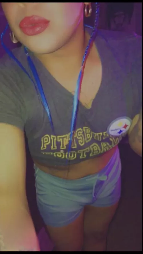 Am I welcome   Here ? 👉🏽👈🏽🥺