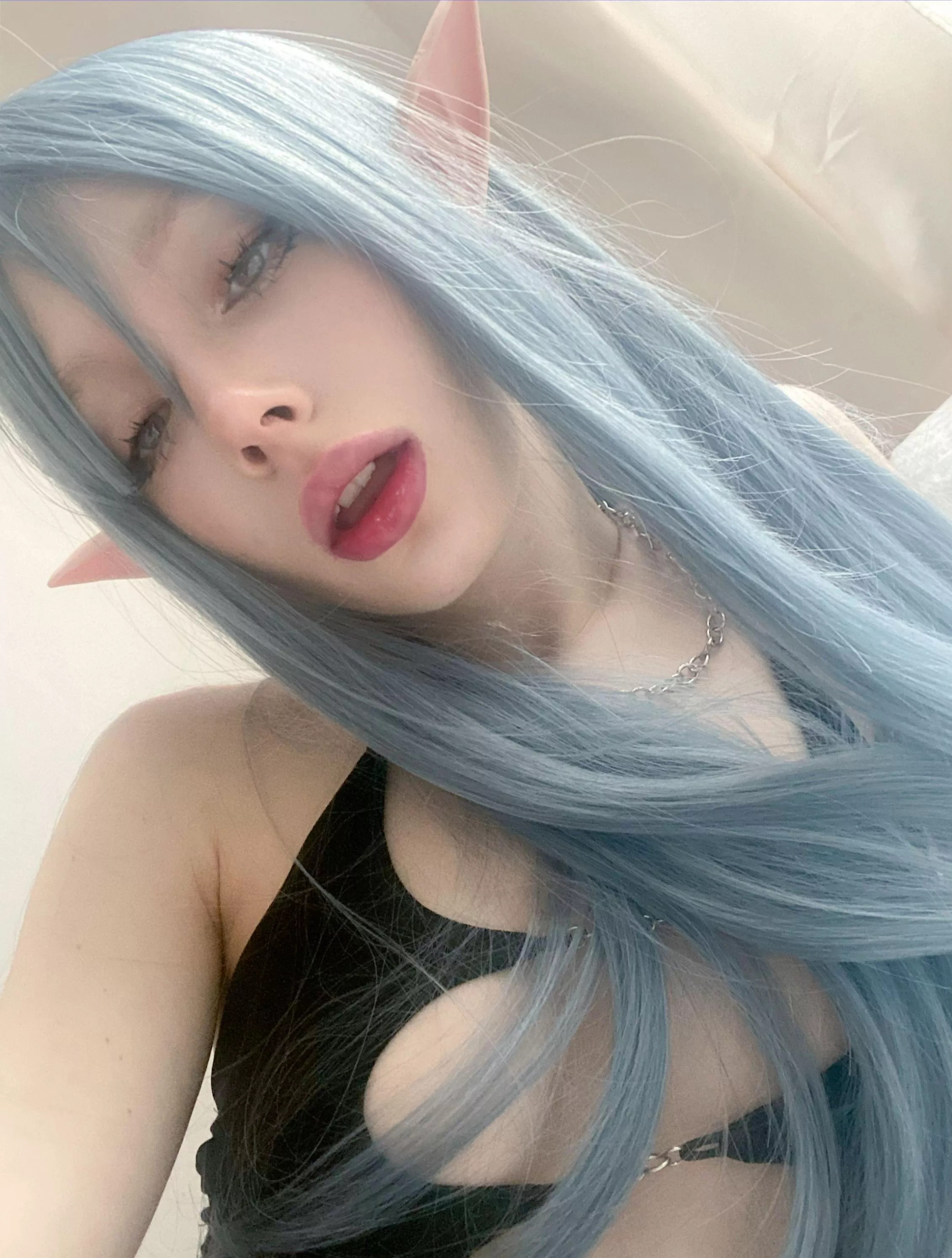 Hello, hello, my first appearance here