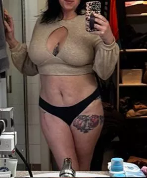 Hoping for a fun night out with this hottie