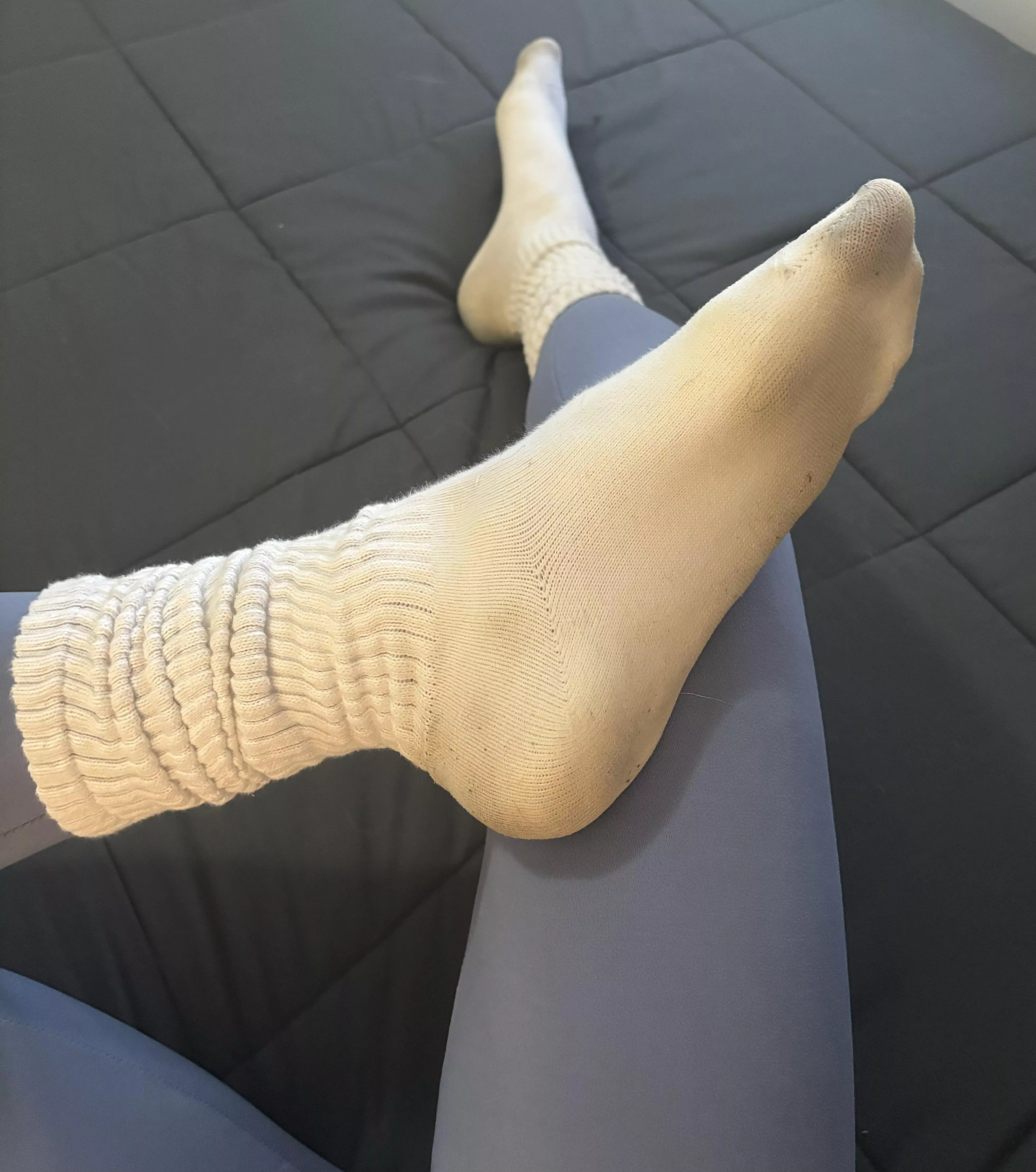 Hot cum all over my socks is what I want 