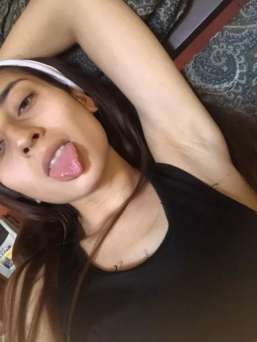 How do you like your armpits?
