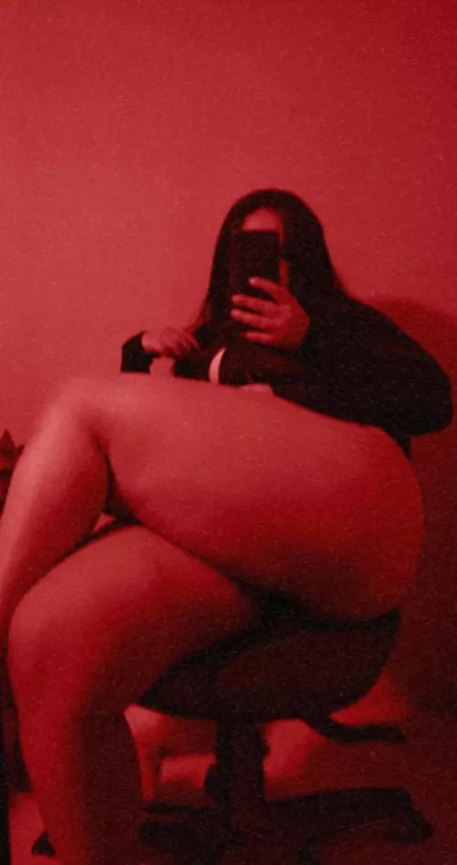 In search of the sub who will let me fuck his wallet