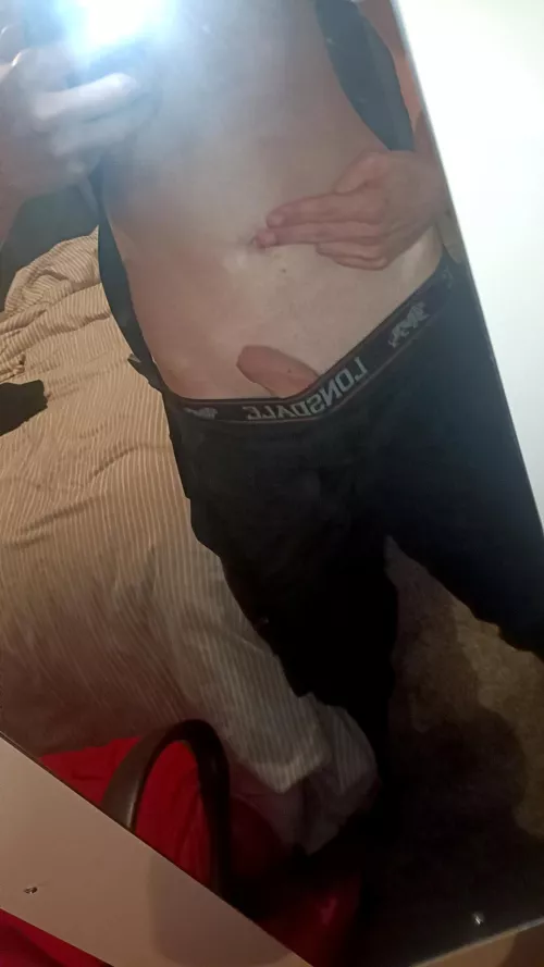 Need a dirty wank rn lad (18)