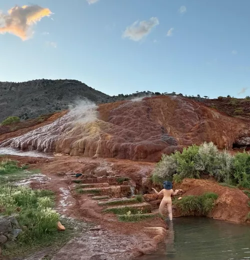 Red hills hot springs 