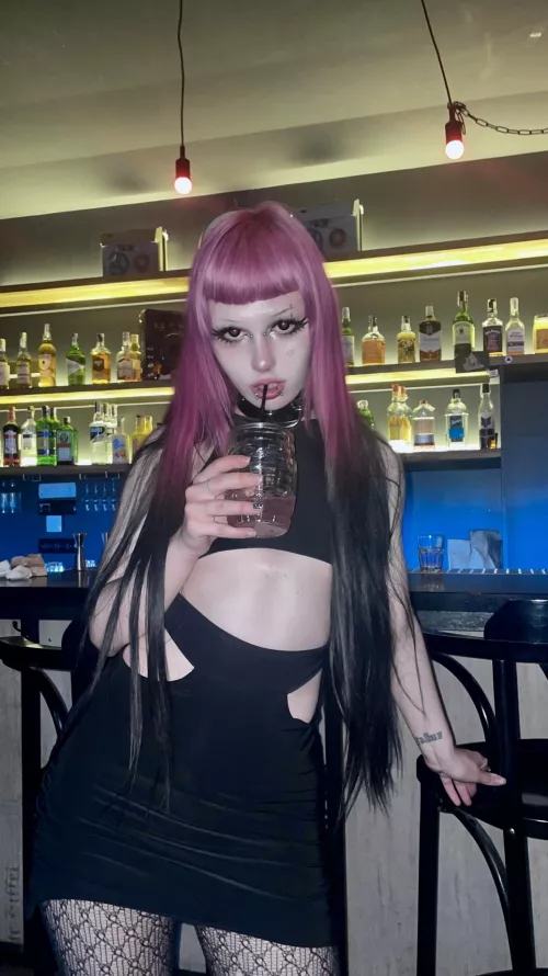 You walk into a bar at night, see a stranger looking at you predatorily, then a hypnotic command appears in your head in a soft female voice that says “follow me” and the mysterious stranger takes you to the toilet. You don't resist. Continue this s