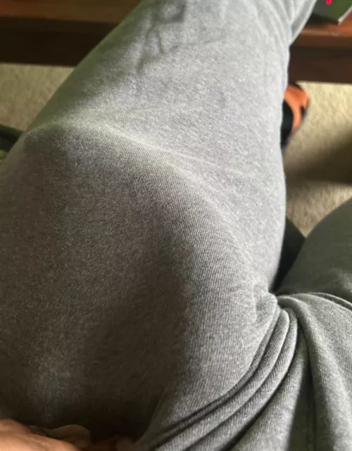 20bbc any women around tryna slob on this