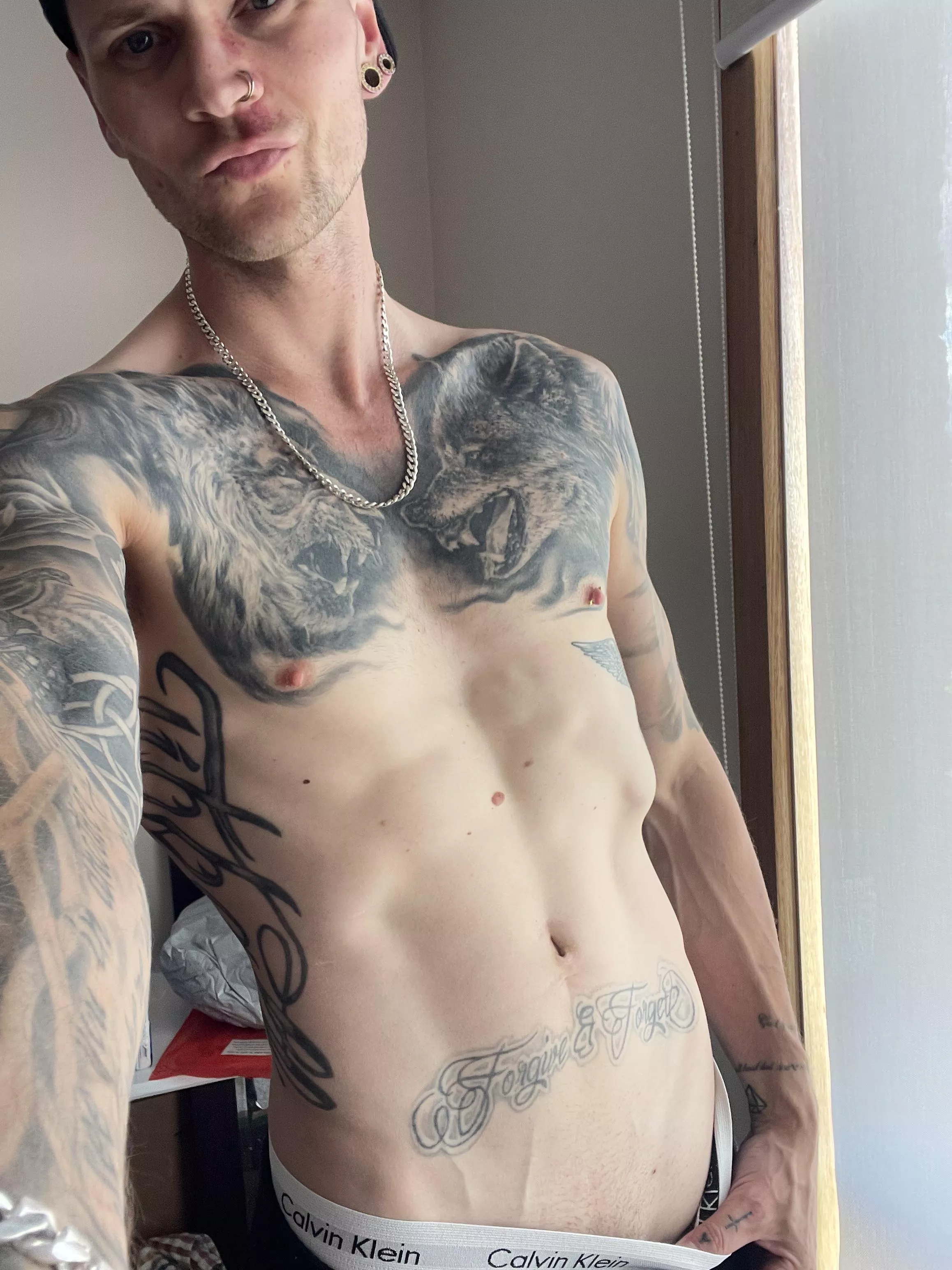 Draining betas is hot. And even hotter when I have automatic payments drain you for me. DM me if you need a hot af alpha debt subscription 😈