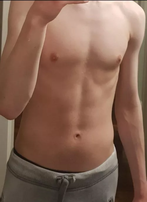 M23 Any girls bored and free tonight, Hit me up