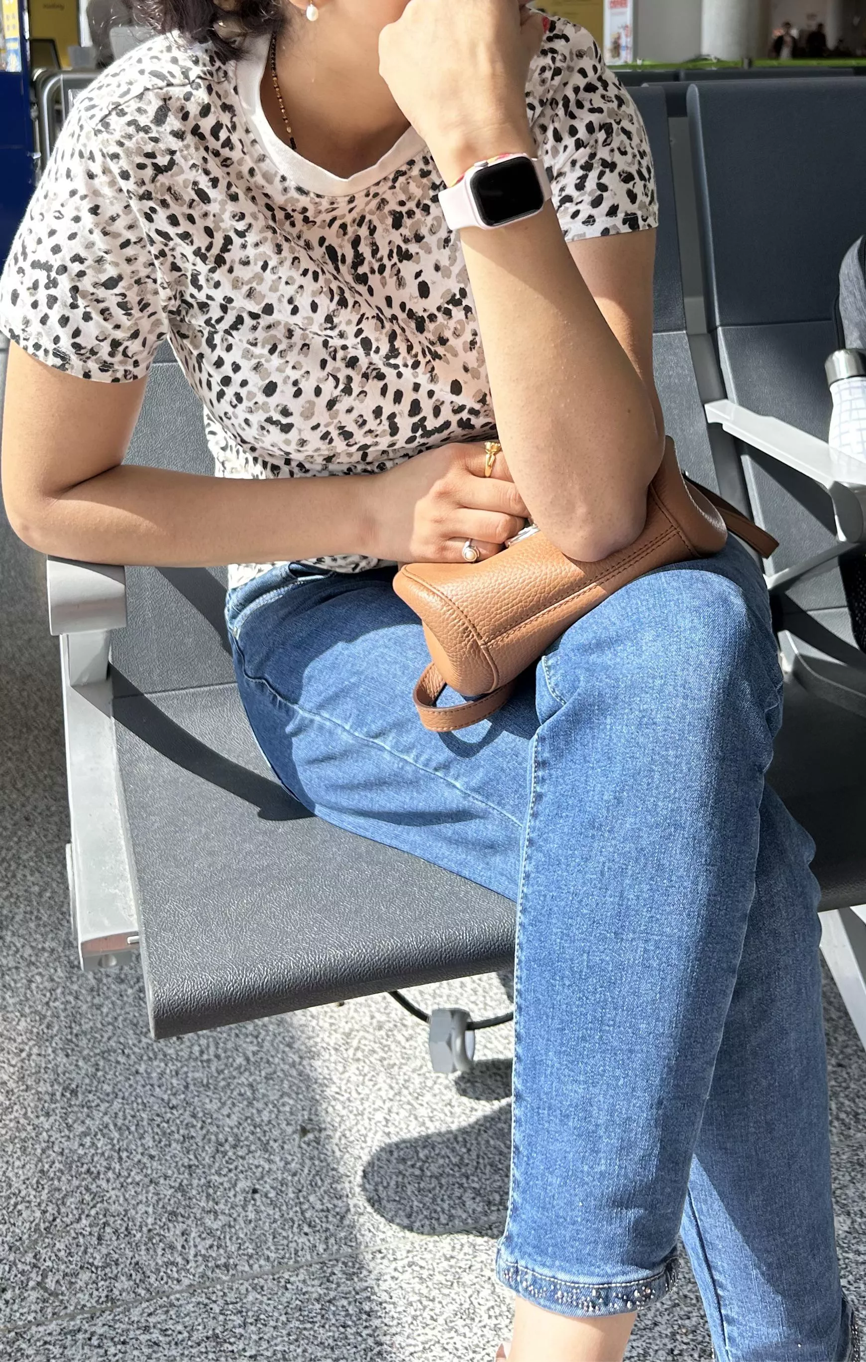 Plz suggest places to do exhibition with my gf