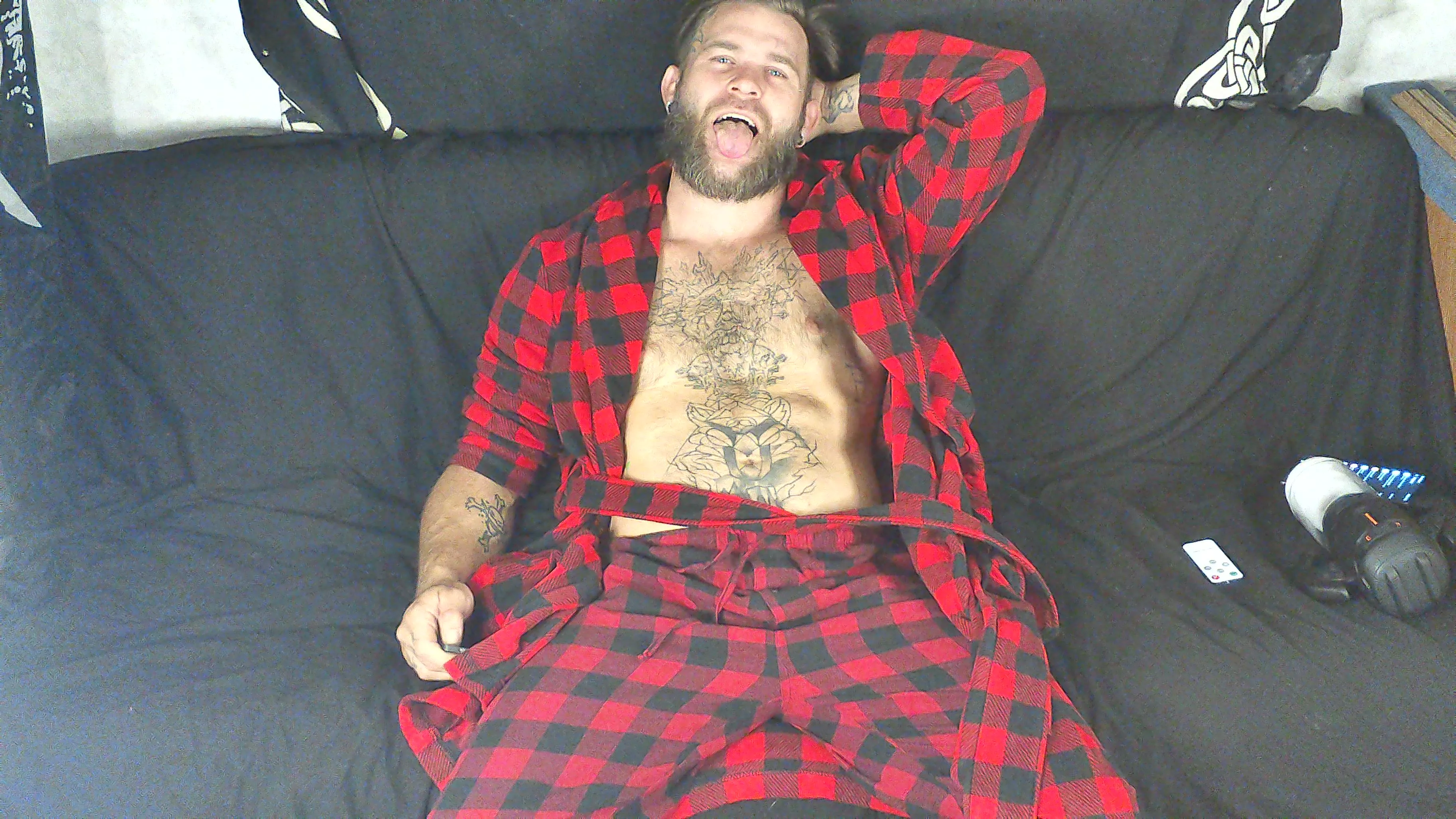 Your heartbeat races, your chest pounding, don't fight it any longer. Give in to your desires and let me be your guide.