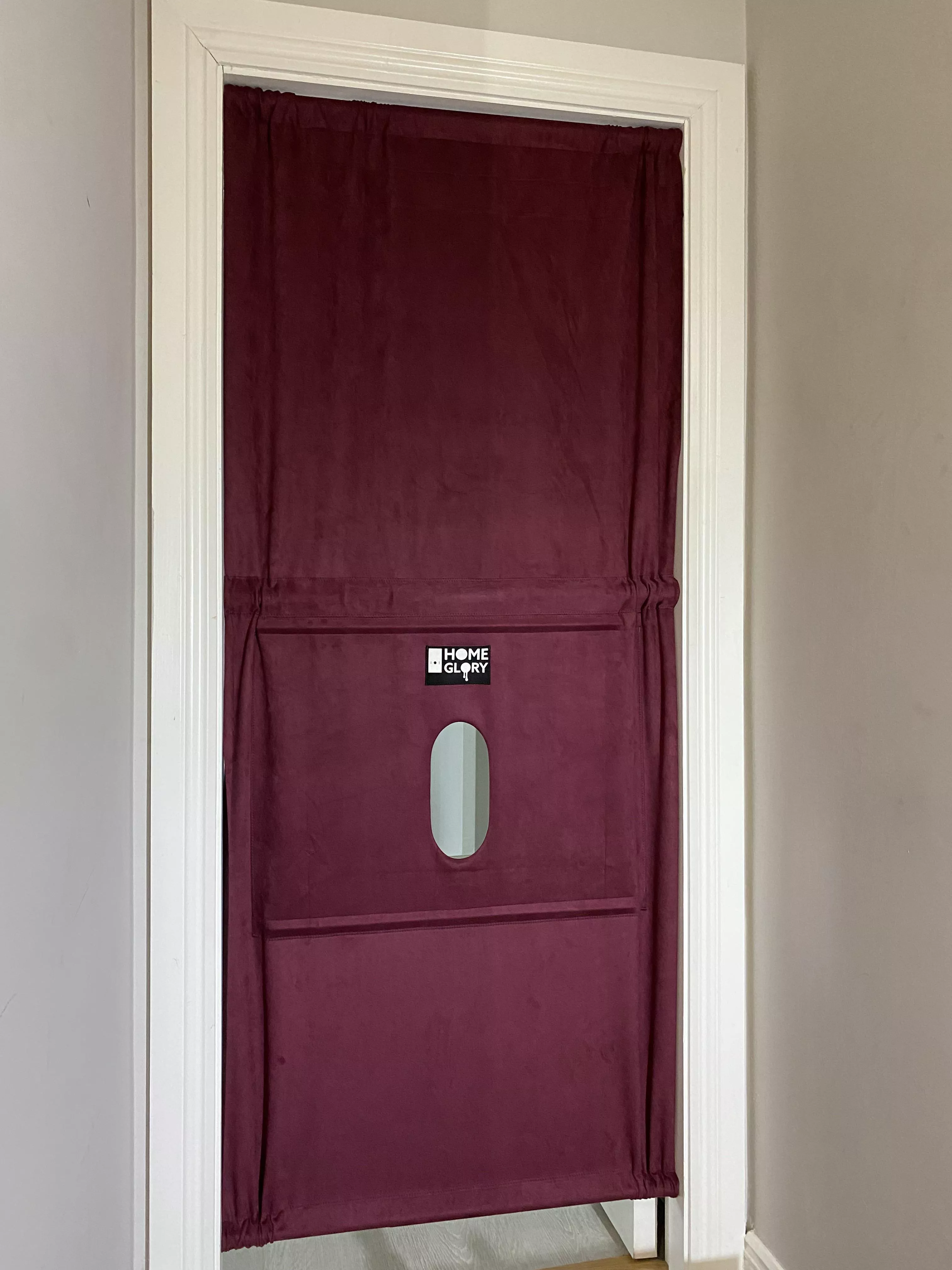 [30] Gloryhole open. Anonymous, safe, discreet and private. Portobello D8.