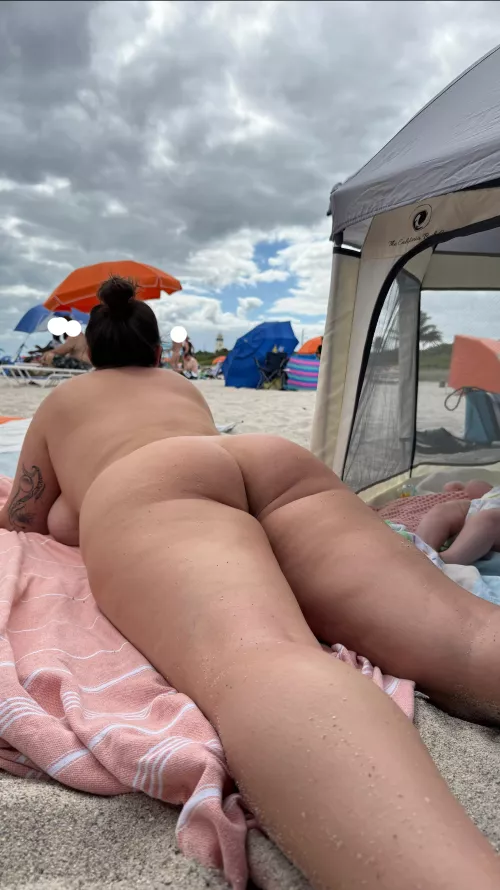 Amazing day with my girls, just wish it wasn’t so damn windy. 