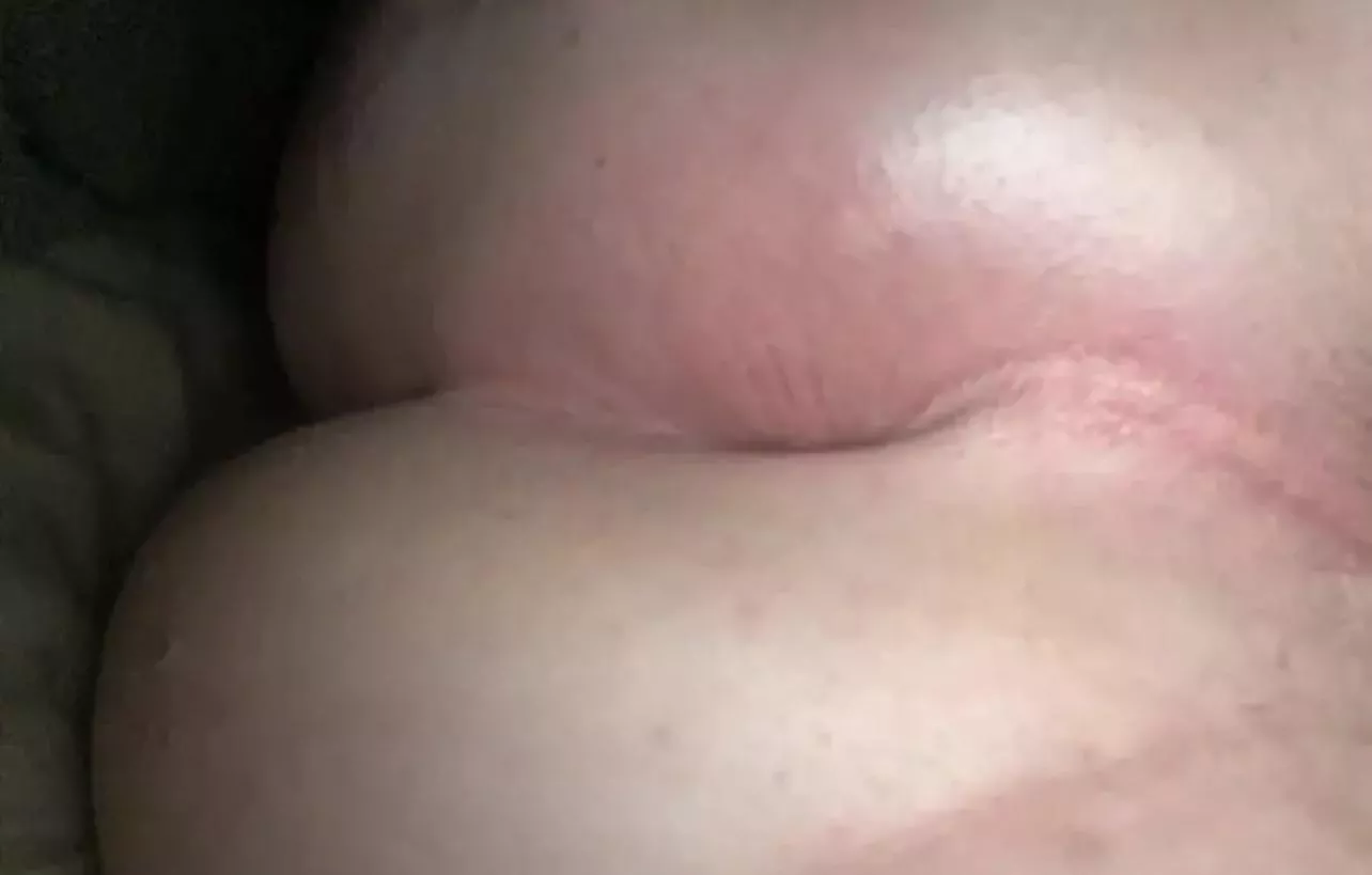 Any tops looking to hole to use today. 27 sub hosting In pakenham hmu 