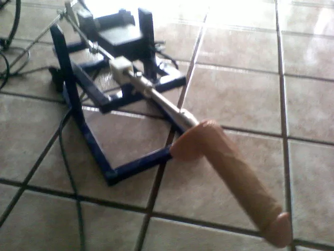 Any women for a fuck machine? 